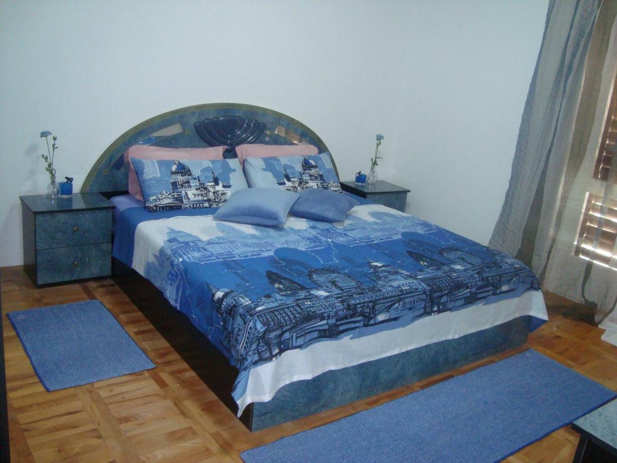 Apartment Ilina Vodice Exterior foto
